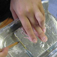 cut tin